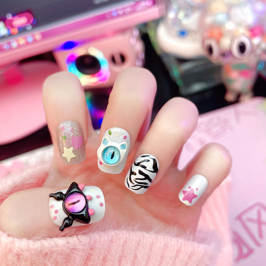 F8 Gothic Strange Eyes SHORT NAIL