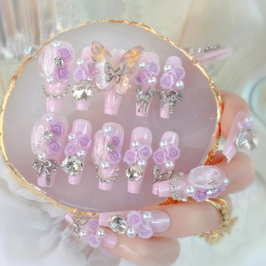 F31 Light purple rose butterfly MEDIUM NAIL